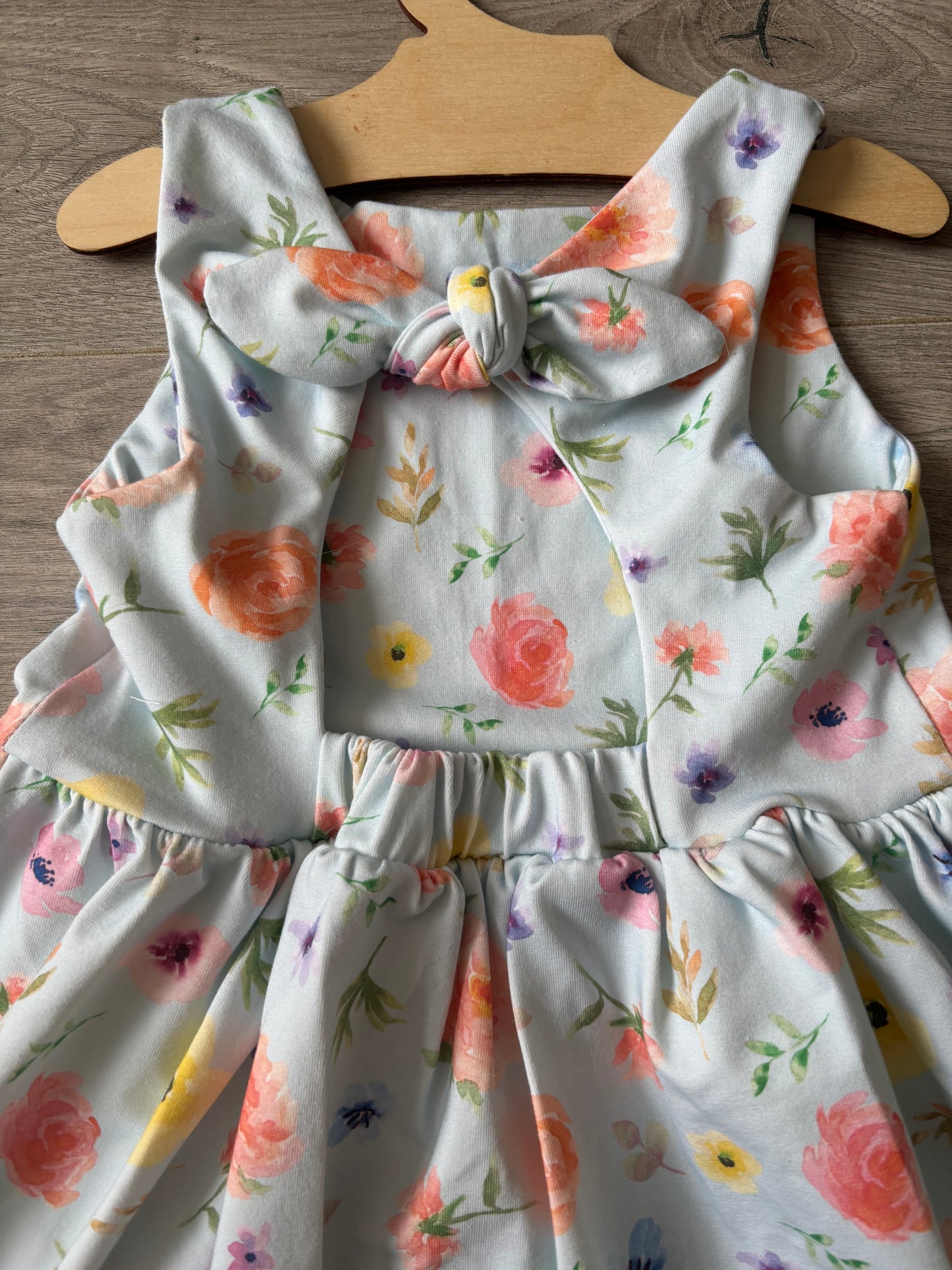 3-4yr Country Garden Bow Tie Dress - ready to post