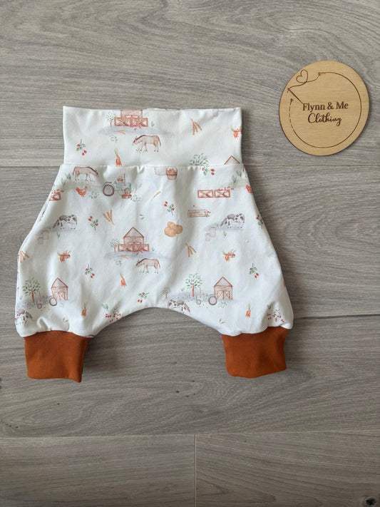 Flynn's Farm Harem shorts