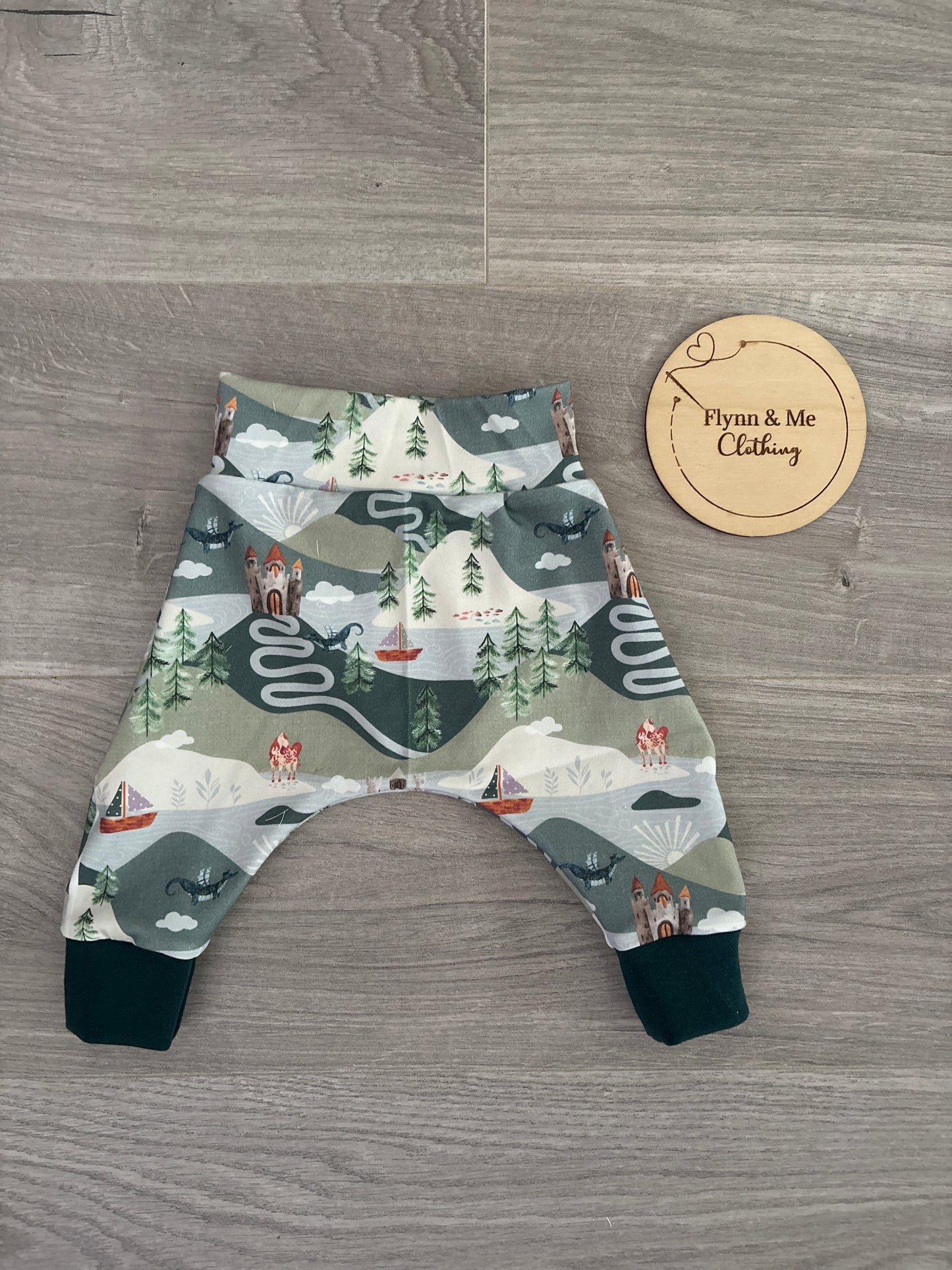 0-3m dragon leggings