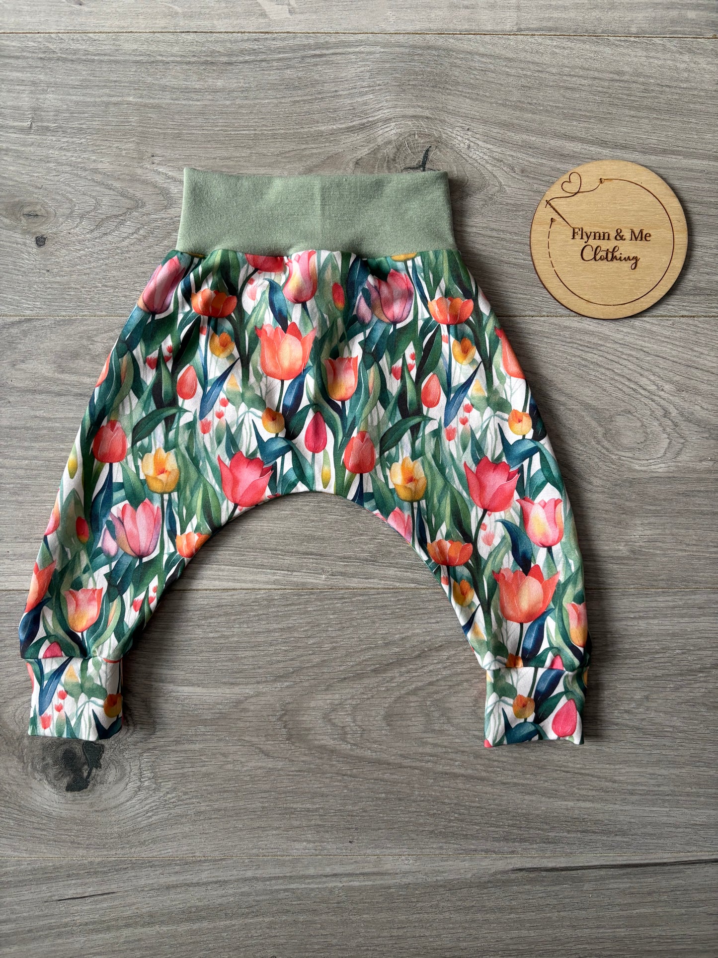 Springtime Tulips leggings - ready to post