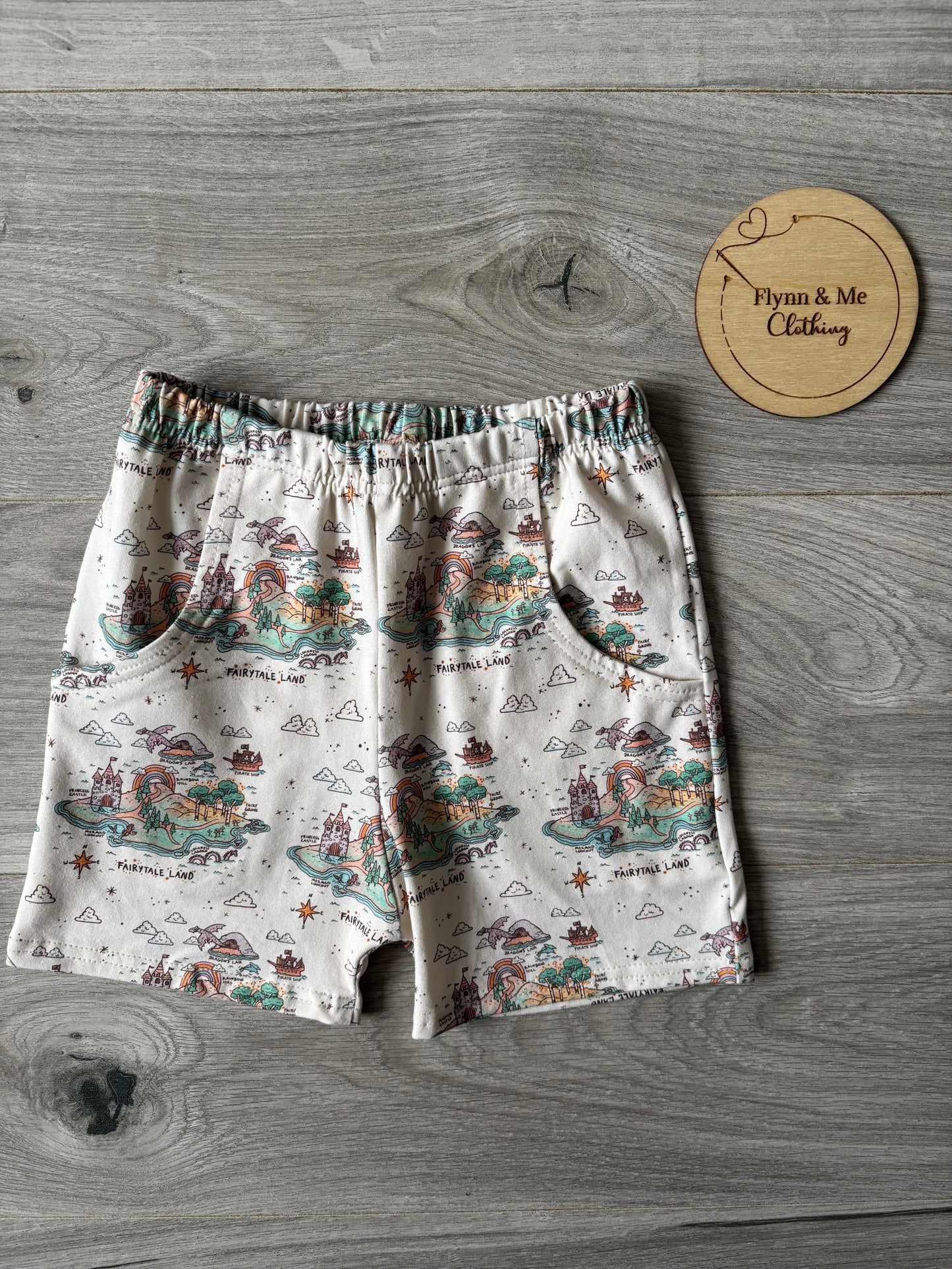 5-6yr Fairytale pocket shorts
