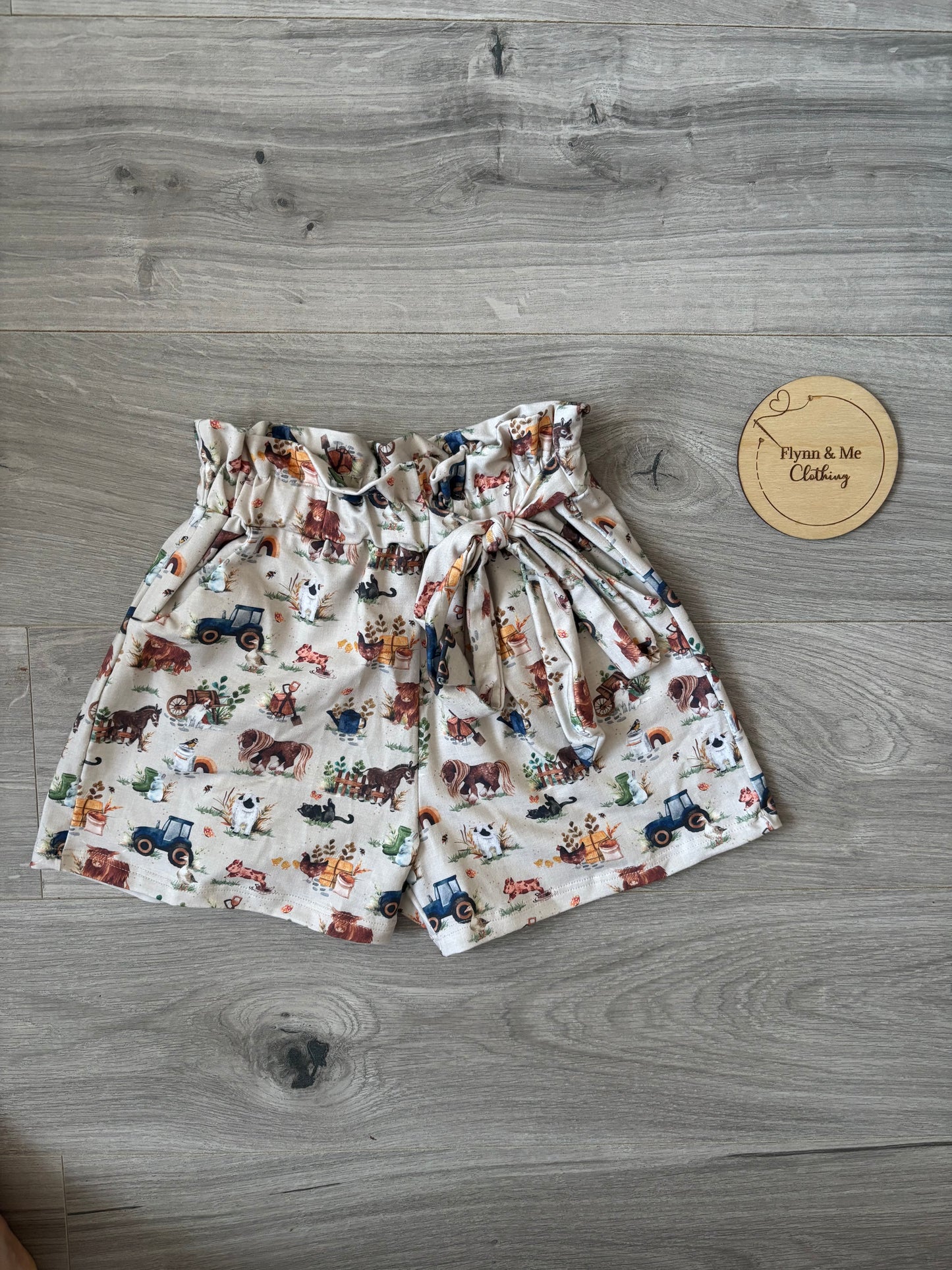 Rustic Farm Charm Pocket Paperbag Shorts