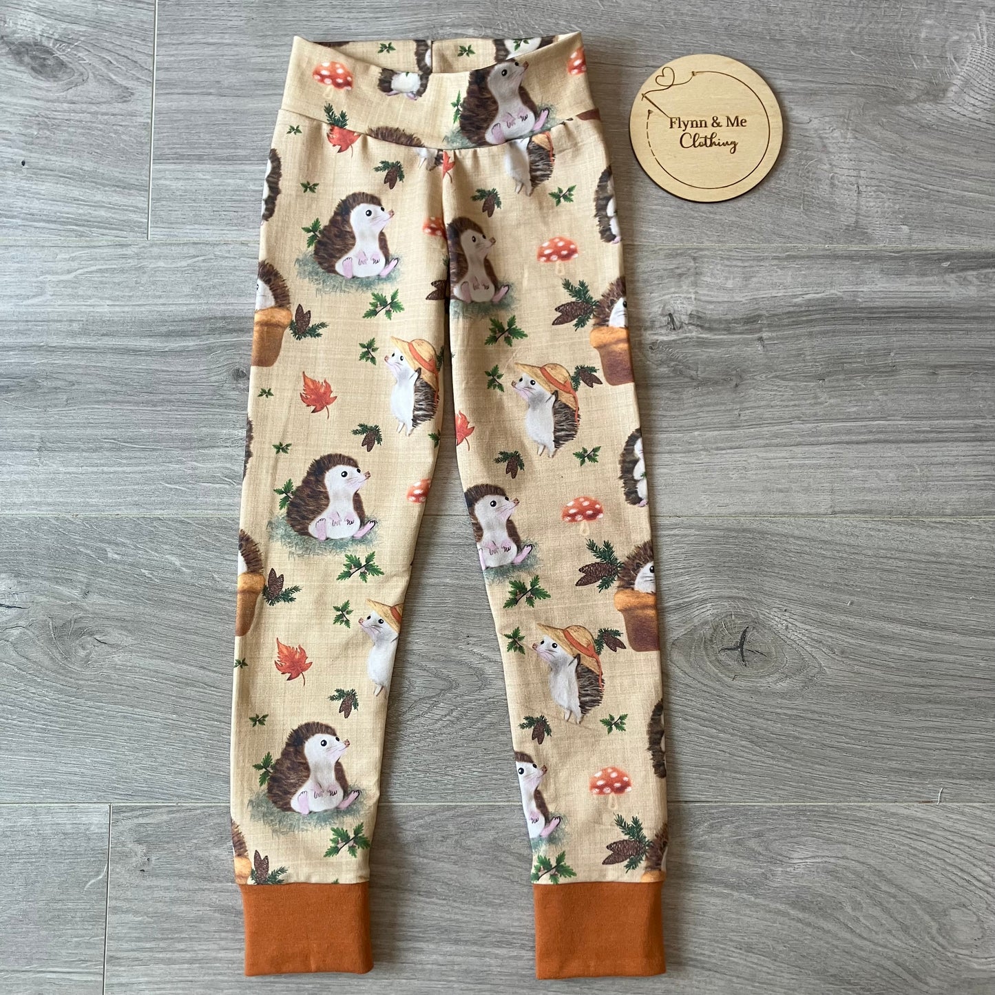 Hedge-hugs & Kisses Leggings