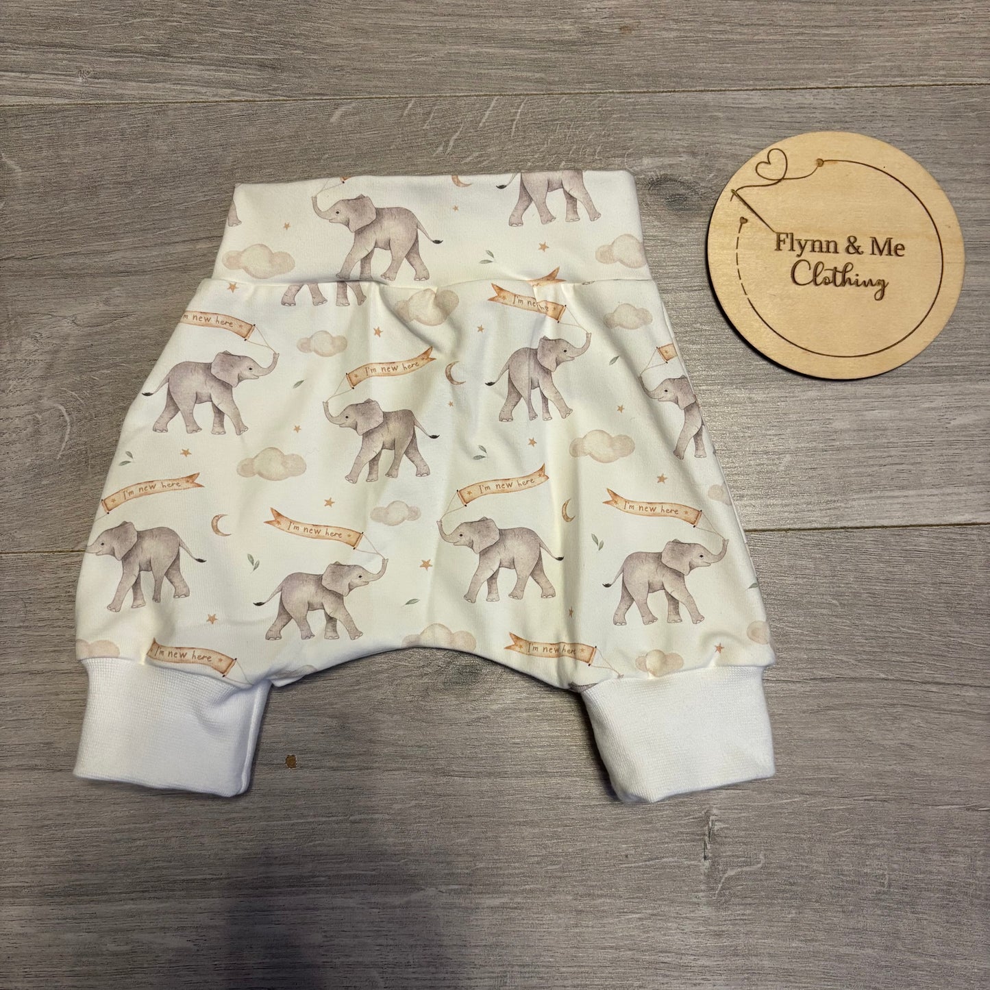 “I'm New Here” leggings and shorts