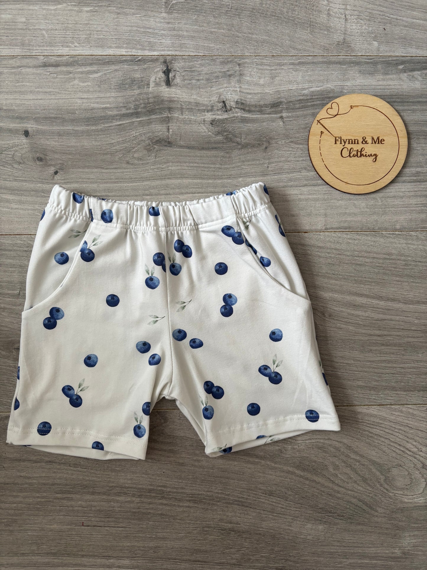 Blueberry Kisses Pocket shorts