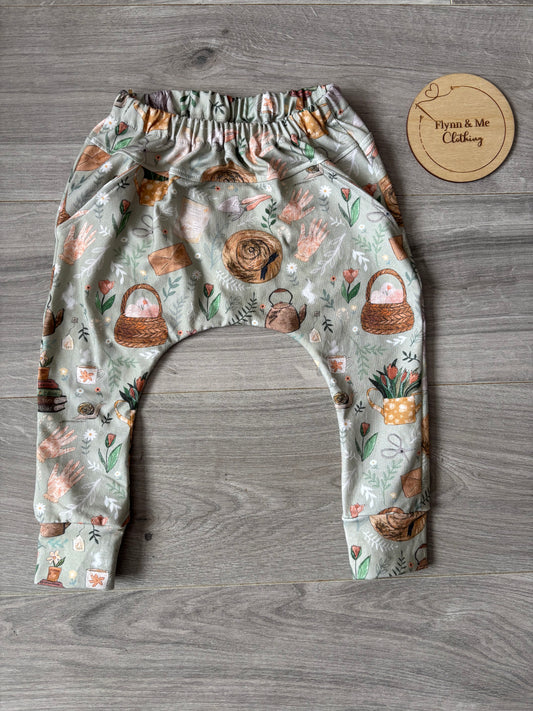 Spring Garden Pocket Pants