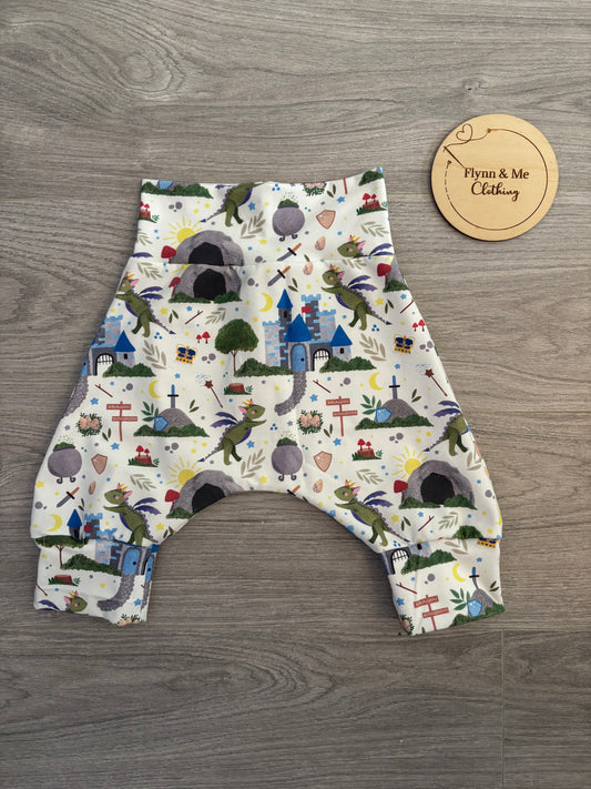 King Arthur Shorts - 2-3yrs