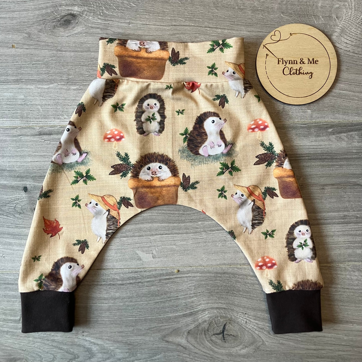 Hedge-hugs & Kisses Leggings