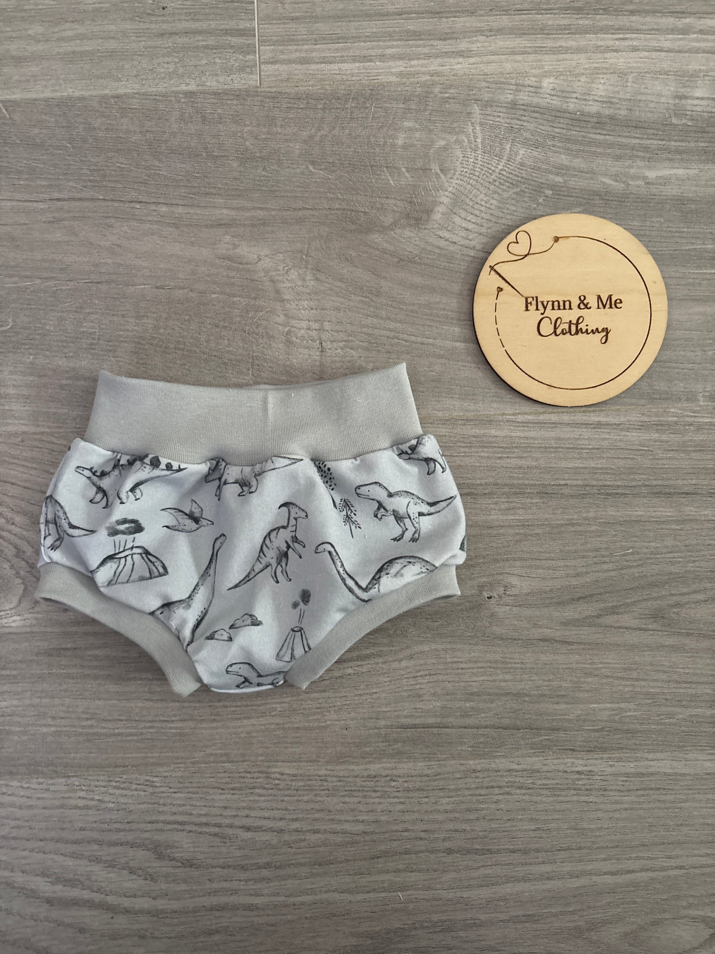 12-18m dinosaur bummies