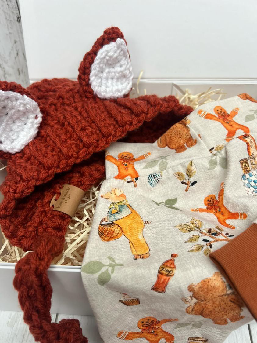 New Arrival -  Just One More Tale Harem Leggings & Fox Bonnet