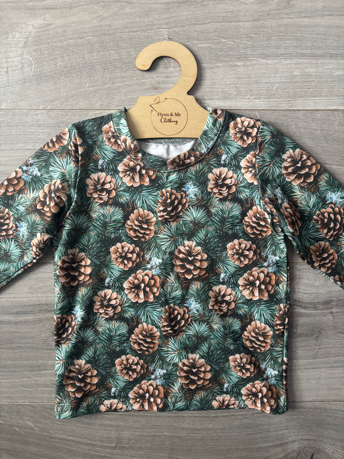 Pinecone Gathering Top