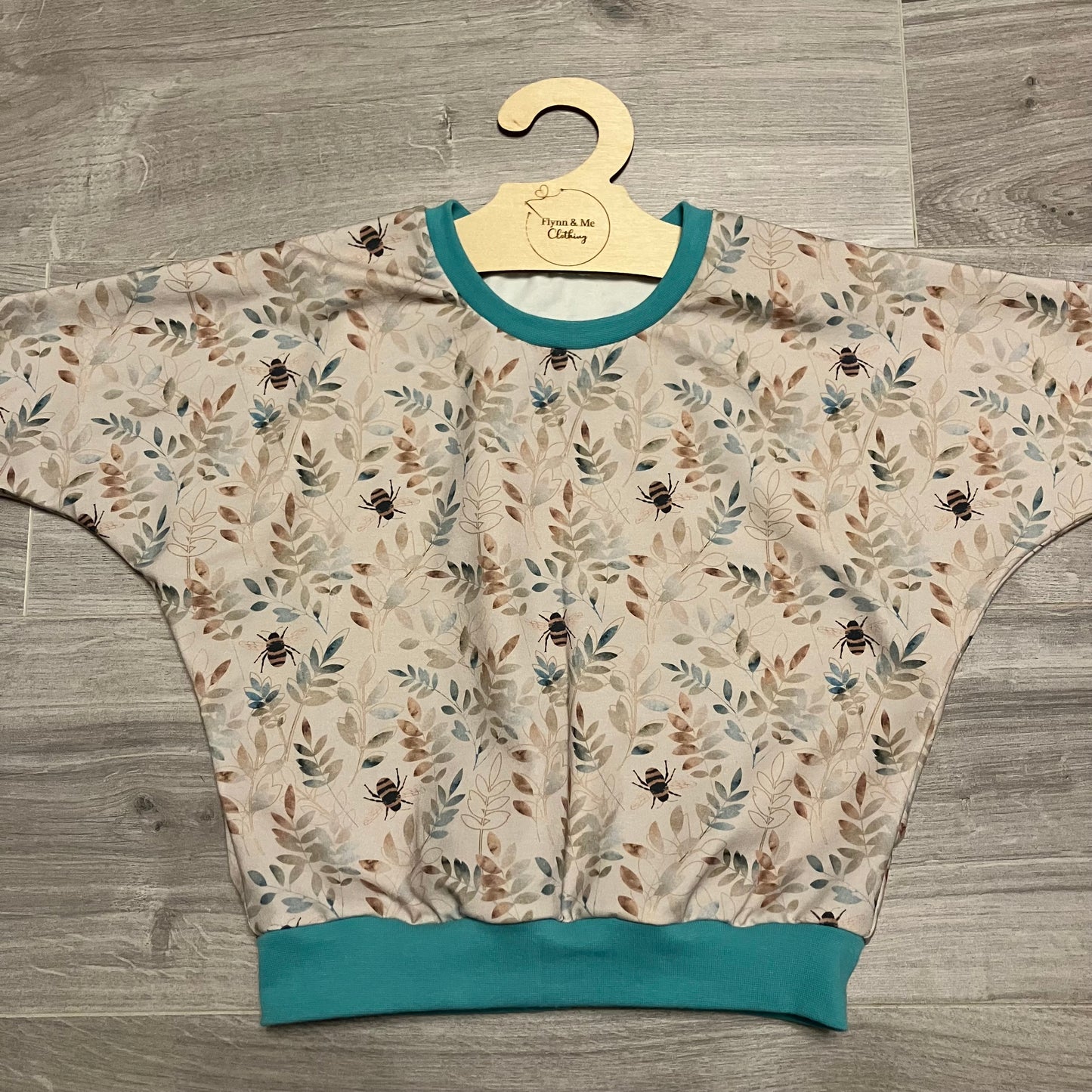 Bees & Leaves Lounge Jumper