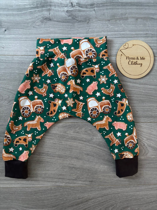 Gingerbread Farm Leggings